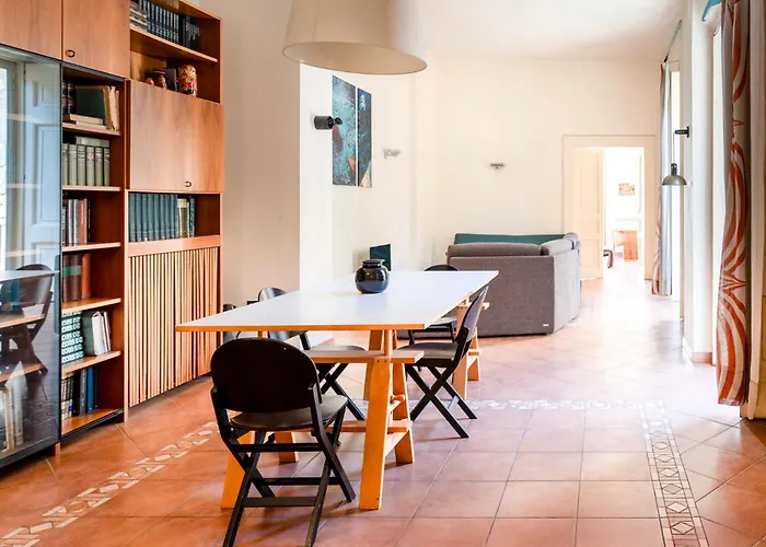 Maiorani Family Apartment nel centro di Napoli